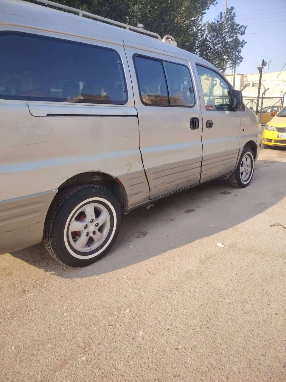 سلام عليكم سياره مديل ٢٠٧شرط رقم نكليزي للبيع***********مكاني الناصريه مركز
