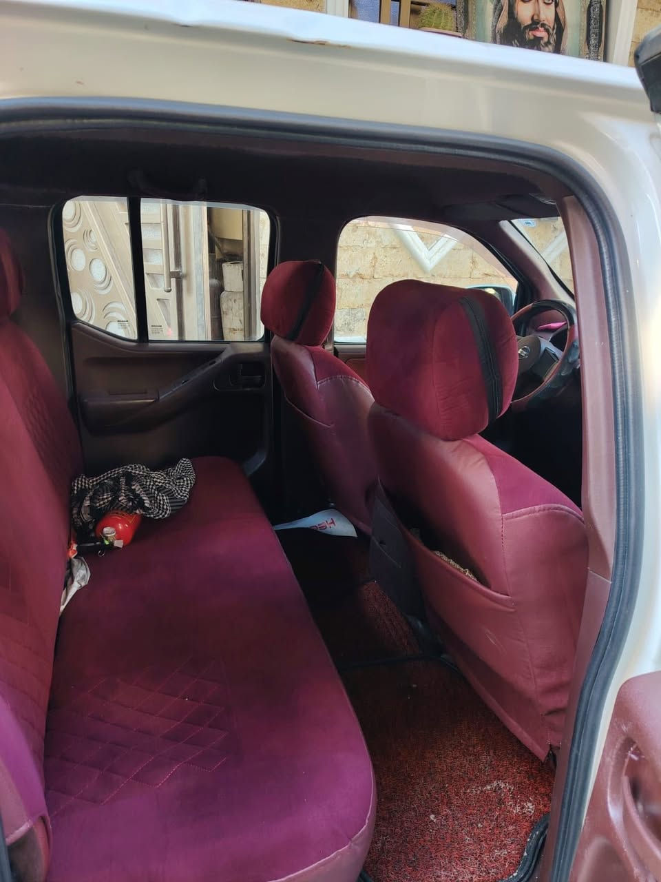 السلام عليكم للبيع نيفاره 
موديل 2015
رقم اربيل صار يومين هزه وسنويه باسمي 
السياره جاهزه من الالف للياء 
مكينه جديده vvt3000
بيه قطعتين مبدلات وتكمتين بدون شواصي 
للستفسار الاتصال*********** 
غير متواجد عل فيس
