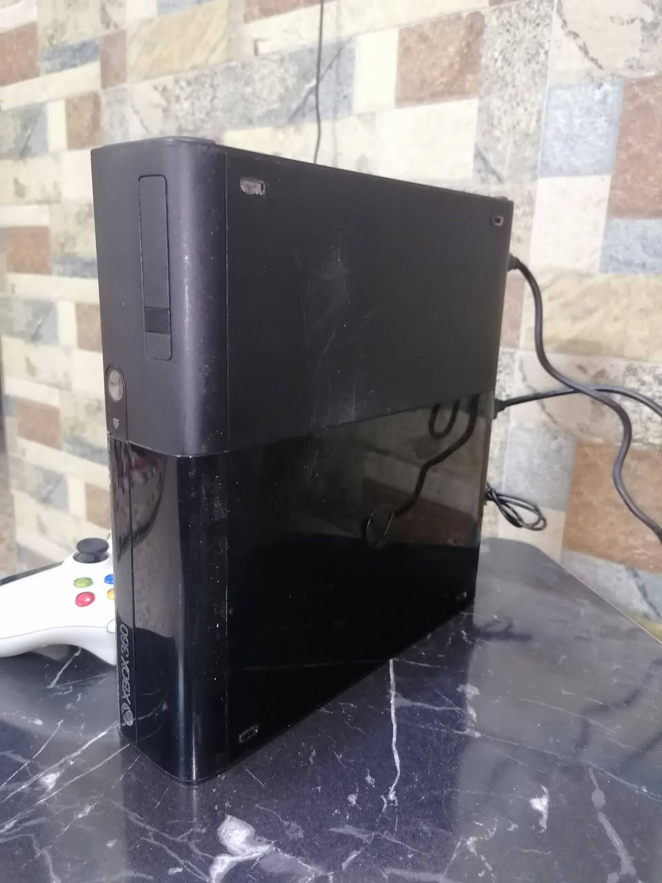 السلام عليكم اكس بوكس ٣٦٠ نظام اروره بي ٩٠ لعبه مع جوستكين بلوتوث السعر ١٠٠ او مراوس ببلي فور سلم 
***********
