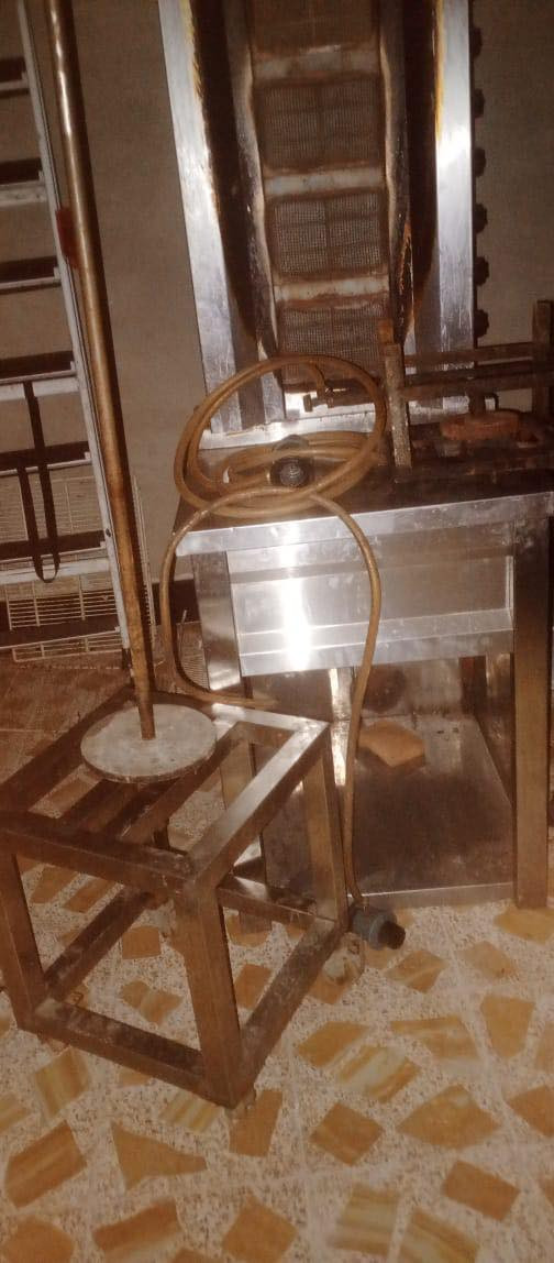 سلام عليكم شوايا 7عيون تفصال مستخدم قليل وياها شرح +2شيش+قاعده سعرها 500 الف


**إذا كنت صاحب هذا الإعلان وتريد حذفه لأي سبب، رجاءا أرسل رسالة إلى الدعم الفني**