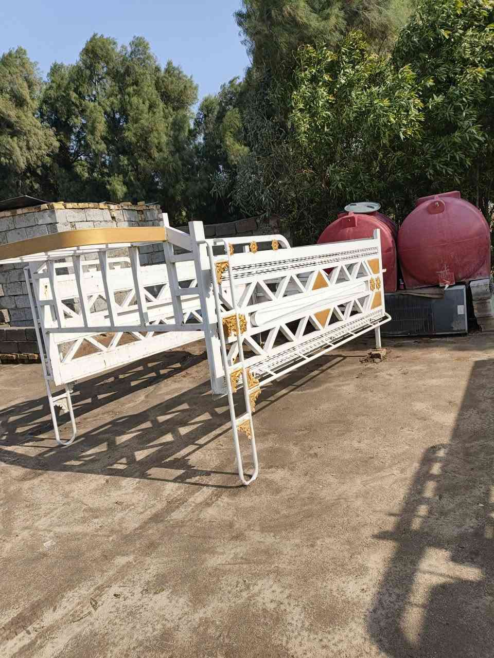 السلام عليكم محجر كيا للبيع محجر نظيف كلش العنوان النجف للاستفسار ***********
