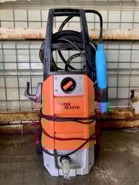 ئەم غەسلە بۆفرۆشتن بەشەرتی بێعەیبی زۆر بەقوەتە ئەوەندە ئیشی نەکردوە بە...