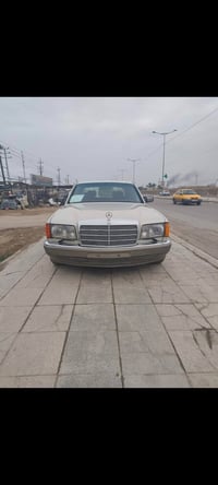 مارسيدس SEL300 1987 محرك بلاد حداديتهة 80% رقمهة بغداد  سنوية 2028/4/1...