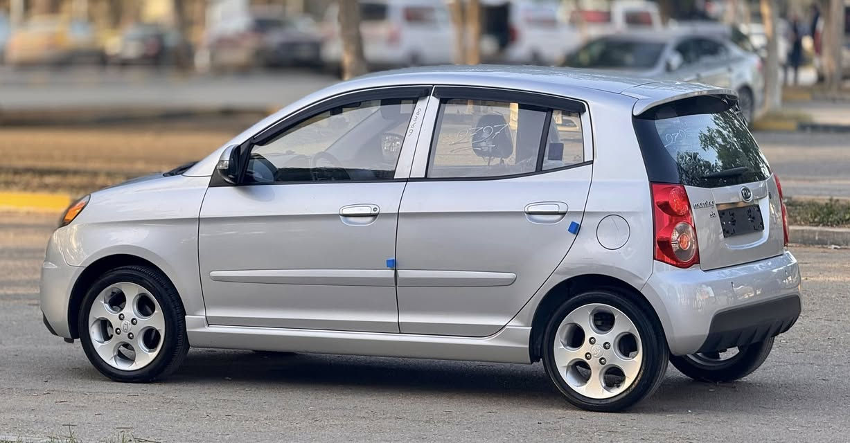 بسم الله توكلنا علي الله
بيكانتو موديل 2009  جمرك رساله مفتوحه 

ماشيه 82

الف 

محرك كمبيو صاله لاقوه إلا بالله

ساريه عجله جديده 

مكيف تلج ولا عيب السياره 

سعرها 🔥🔥🔥🔥 

طرابلس ابوسليم 

الاستفسار علي الرقم 0922774355

0915172790


**إذا كنت صاحب هذا الإعلان وتريد حذفه لأي سبب، رجاءا أرسل رسالة إلى الدعم الفني**