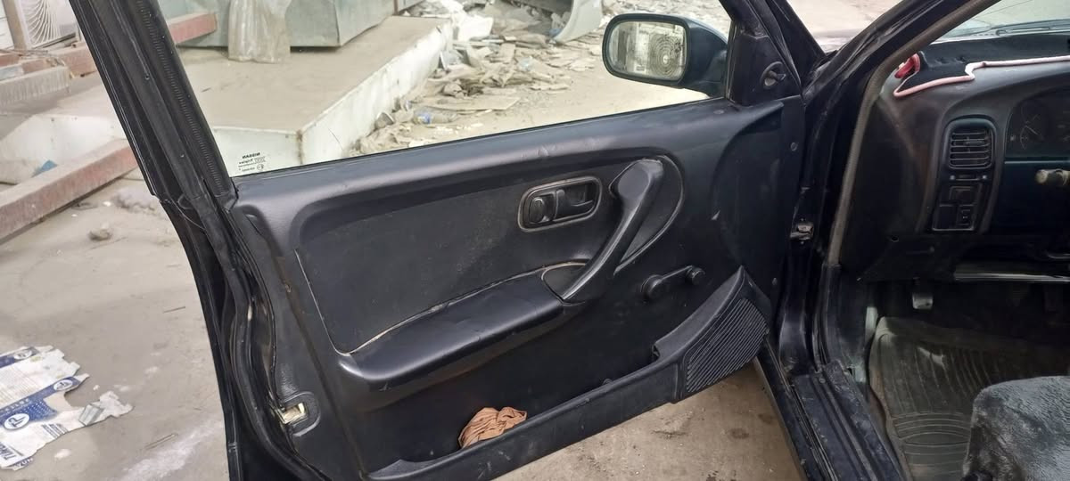 للبيع نيسان برميرا موديل 91 سنويه مشروع وطني جديد 2029 محرك بي بخار كهربائي كلها  شغاله سياره مابي نقص بدون صبغ اربع تايرات باتري جديد بدون ضرب شرط تحويل سعره 30 بي مجال.   ***********
