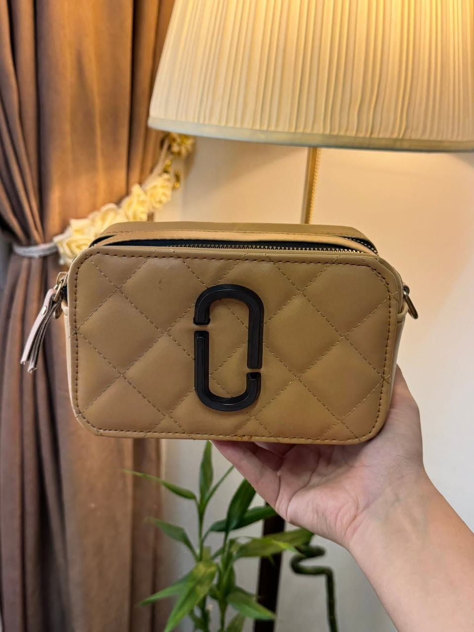 بنات وفرت جنط كوالتي ممتاز 👌👜
قطع جديدة وحلوة ماركات ❤️‍🔥
اسعار جدا مناسبة مقارنة بالجودة 
مراسلة خاص 📤


**إذا كنت صاحب هذا الإعلان وتريد حذفه لأي سبب، رجاءا أرسل رسالة إلى الدعم الفني**