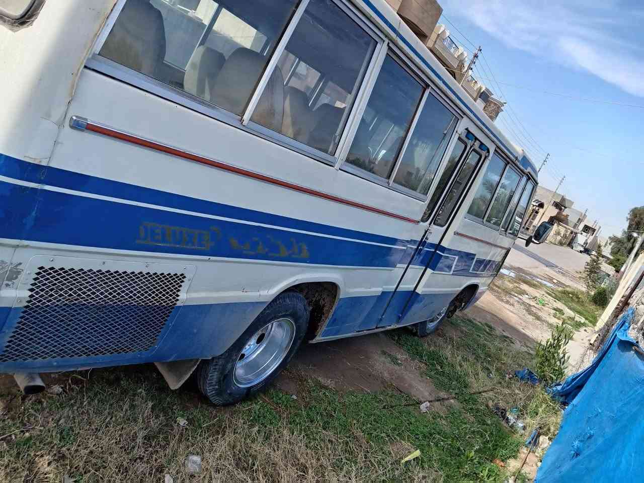 السلام عليكم من رخصة الادمن 
 كوستر  1981 نظيفة كشر وداخل محرك اصلي غير محور نظافة خير من الله صدر جديد  بريك جديد  تخم تاير باتري كهربائيات شغال كامل مسجل مع مضخم صوت ماسحات زراكات شغال تدفئه شغال لايتات ايشاير ممتاز مبي اخياس رقم دولي اربيل شرط التحويل السعر  ٧٠ ورقة  للاتصال  ***********
