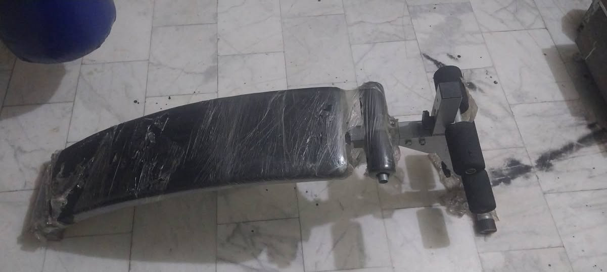 السلام عليكم 
مسطبة تمارين المعده جديده طلعلني بامزون خامة درجه اولة
سعر ٥٠ الف فقط 
عنواني بغداد بلديات 
***********
