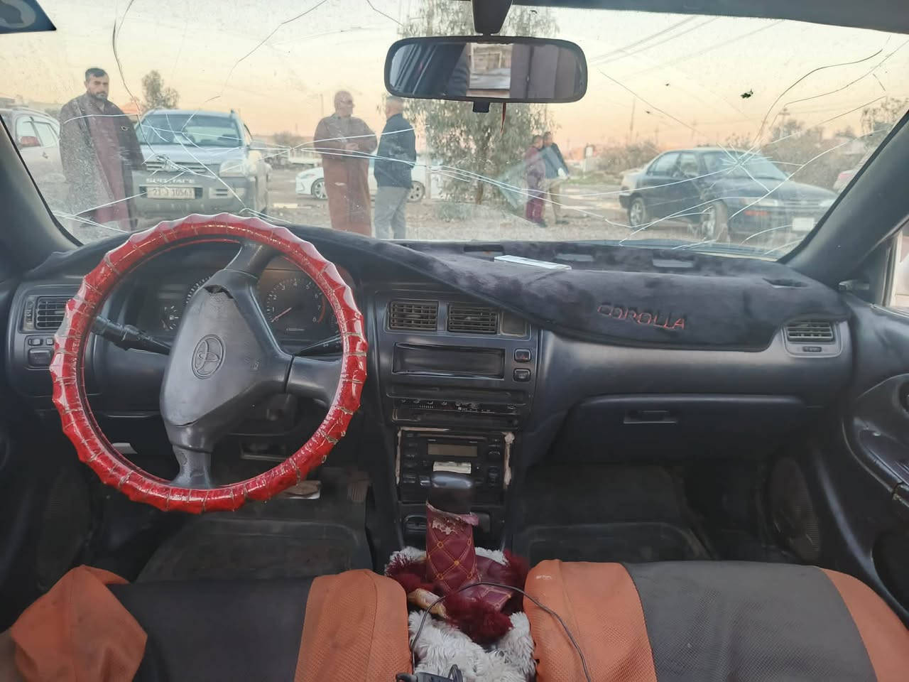 السلام عليكم
متاح سياره كورلا موديل 1993 سياره جاهزه وكامله ضرر فقط جاملغ امامي عكس السايق دشبول جديد غرفه نضيفه سنويه لل 30 رقم كركوك شرط التحويل مكان السياره ديالئ المقداديه 
السعر 52 ورقه وبيها مجال للشراي للستفسار ***********
