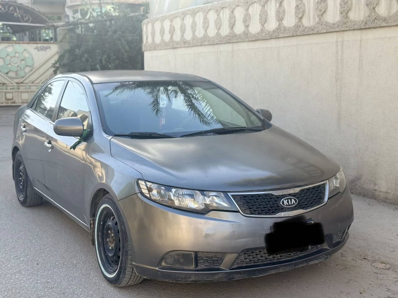 السلام عليكم سيراتو موديل 2012  خليجي محرك ١٦٠٠ دوش رقم اربيل تحويل او وكاله السياره بيها اربع قطع صبغ بدون دواخل  سعرها 82 وبيها مجال 
***********
