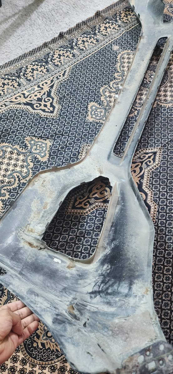 سلام عليكم
اخوان دعامية مال اكسبلورر ٢٢ للبيع حالتهه تعبانه ابيع باي سعر
ولحية مال دعامية سعرهه ١٠٠ الف حالتهه جيده بيهه كسر ويترتب بالشد
ثنينه بلاديات مال سيارة
الي يريدهن اكتبلي خاص


**إذا كنت صاحب هذا الإعلان وتريد حذفه لأي سبب، رجاءا أرسل رسالة إلى الدعم الفني**