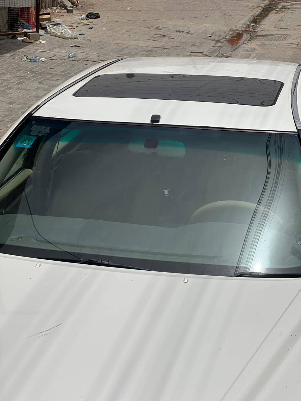 السلام عليكم اخوان 
تويوتا كراون/ رويال صالون / موديل2002
الجيل الحادي عشر (S170) فو لفول 1عل 1
المكينه / ديفور الكبير 
رقم بصره راعيه موجود ويريد تحويل
سنويه لنهاية 2027 
انتباه
انتباه
انتباه
(كفاله من الكص والنقل والترميز ) 
تبريد شغال ثلج خلفي وأمامي 
حداديه تخبل طووبه
بيه هواي شغلات مامذكوره  
السعر ،،،،،،،،،، ( 135$) وبيه مجال  
 تجي تفحص وتقتنع وتشلع عيوني وتدلل 
مكاني الجمهوريه 
*********** البصرة, العراق
