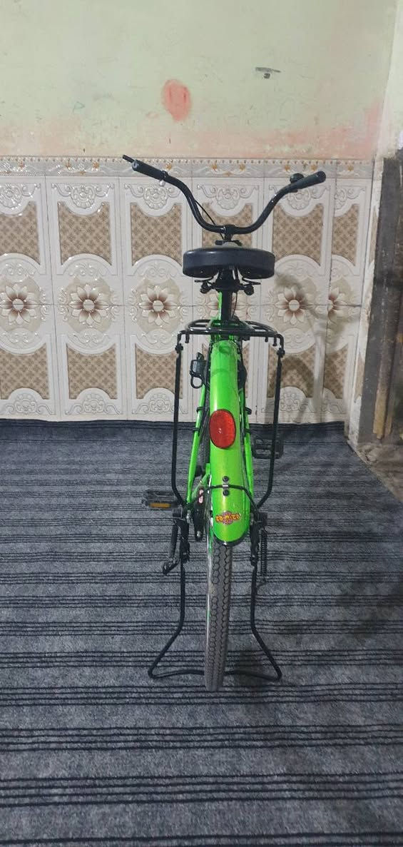 بايسكل للبيع سعر 140الف ماطيح العنوان  سوك شيوخ العكيكه


**إذا كنت صاحب هذا الإعلان وتريد حذفه لأي سبب، رجاءا أرسل رسالة إلى الدعم الفني**