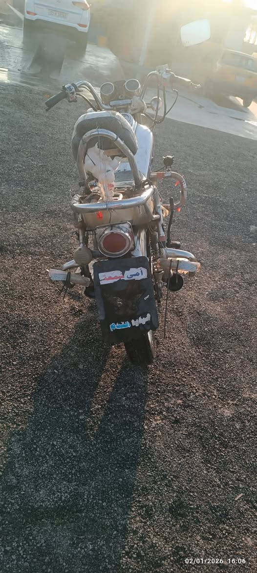 دراجه جني للبيع اوراق كامله محرك مكفول فقط صالنصه رادله 
مزروف مابيه شي مكاني الانبار هذا رقمي سعره350بيه مجال ***********دراجه2017
