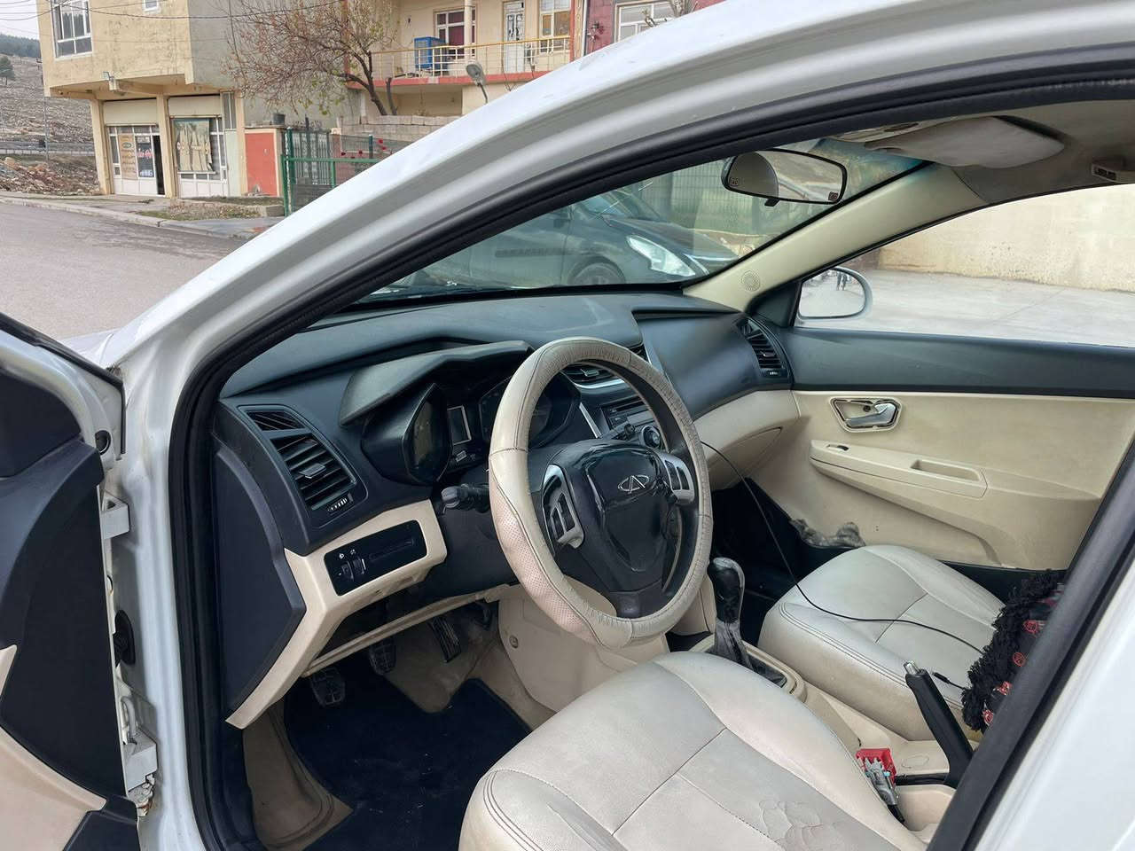 شێری 2014  گێرعادی چوارپارچە بۆياغ گێرو مە کينە بە شە رت 4 وە قە غە رامە ی لە سە رە       *********** شقلاوة, أربيل
