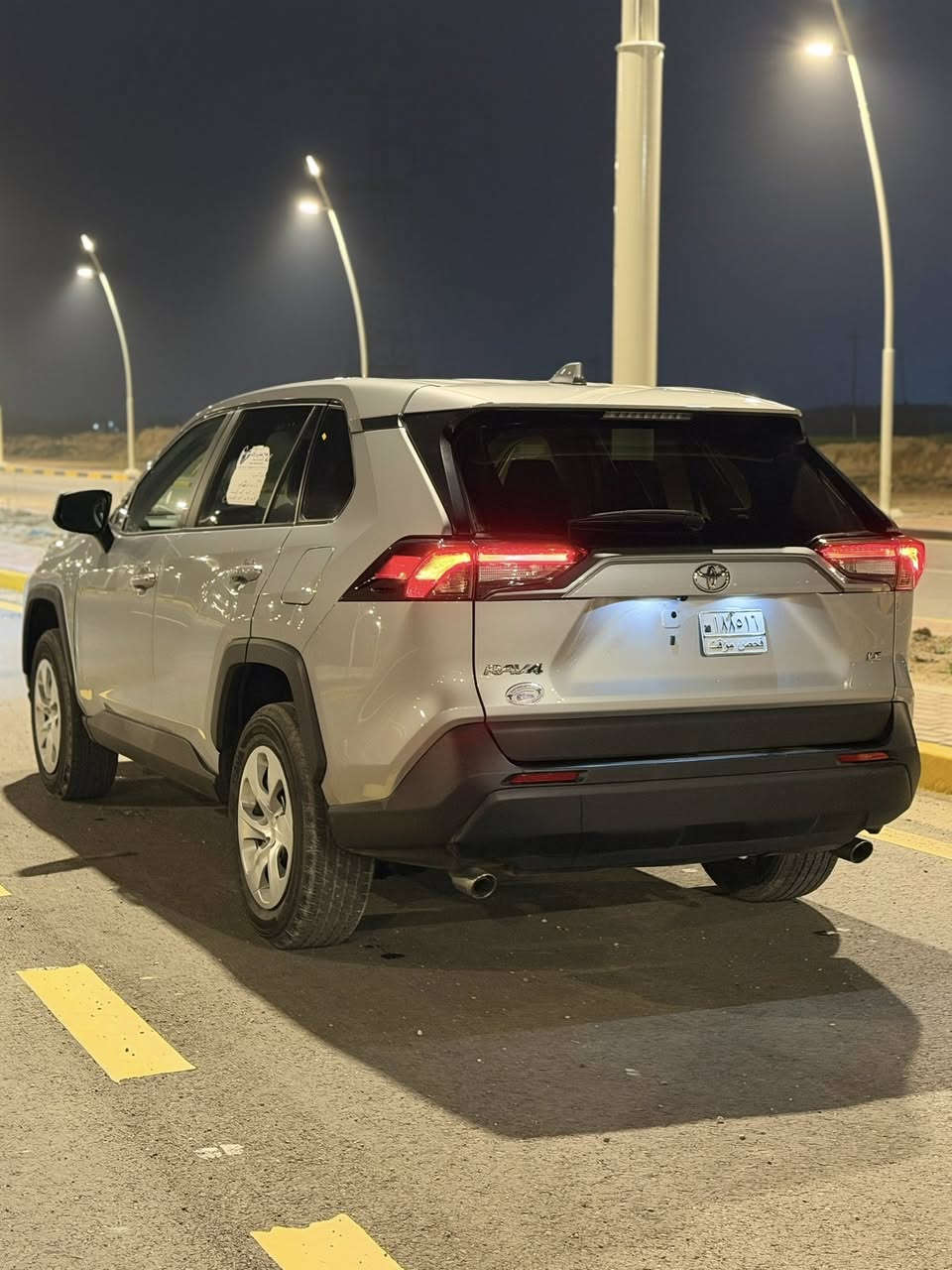 تويوتا راف فور
الموديل 2025
اللون سلفر ( رصاصي)
مواصفات LE 
محرك 2500 
بنزين فقط
ضرر  جاملغ ايسر فقط 
ماشيه 16 الف ميل  
دخول جديد منفيست باسمي 
مواصفات LE معروفه
شاشه كبيره
كامره دواره
لايت led 
بك لايت led
فول تحكم ستيرن 
دشبول دجتال
ثلاث وضعيات قياده 
اوتو هولد
رادار امامي
مكاني سامراء 
السعر  203 وبيها مجال
للاستفسار  ***********
