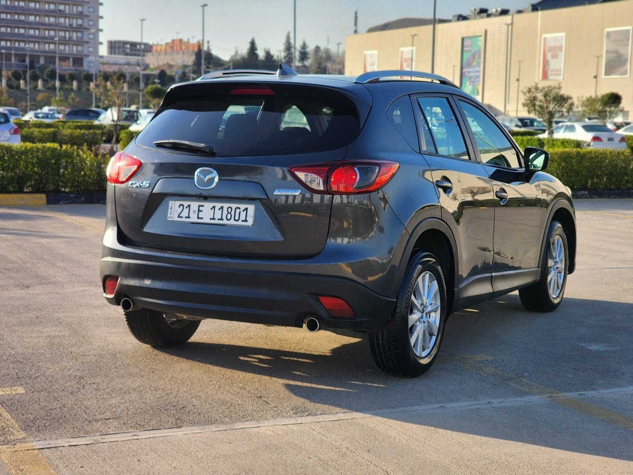 Mazda cx50 2016
مواسەفات sky active
کامێرا ی دواوە
راداری ئاوێنە
شاشە لەمس 
برێک بەسمە
دو مۆدی لێخوڕین (نۆڕماڵ،سپۆرت)
گێر ئۆتۆماتیک و عادی
ئاوێنە کارەبا
سوکان ڤۆلیۆم
تەحدید سرعة
مەکینە 2.5 بێ تۆربۆ
سێ پارچەی بۆیاخە بێ ئێرباگ بێ ناوگرتن (بۆنیت، چەمەلخ،
 ،دەرگا) 
سەنەوی تازەیە تا 2027 مانگی 11 
221.000 هەزار کم ڕۆیشتووە 
نرخ 118 گەڵاو قفڵ
شوێن سلێمانی 
رقم شانسی
 
JM3KE2CY8G0648677 

***********
