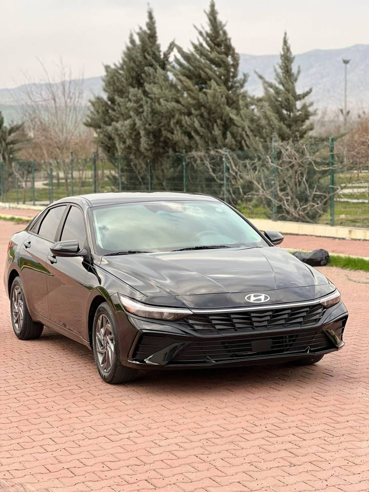 هوندا النترا 2024 كلين بدون  حادث و بدون صبخ بدون بارد بدون شخوط السعر 150$ ومجال 
مواصفات سياره SEL فول فول عدا فتحه 
معروفه گيچ الكتروني تشغيل عند بعد بصمه ابواب بصمه صندوق بصمه تحديد سرعه تحديد مساره شاشه كاميره اناره داخليه متغيره الوان والاستوع رادار امامي و خلفي جانبي وظعيات للقياده نورمال/سپورت سمارت /ايكو /  تحكمات ستيرن كامله اناره يد باب عند اقتراب فتح صندرق عند اقتراب  و هتد... ماشيه 23 mil گير محرك حجر گزوز رادار كل شرط سياره دخول جديد تترقم اربيل دهوك سليمانيه للاستفسار  *********** أربيل, العراق
