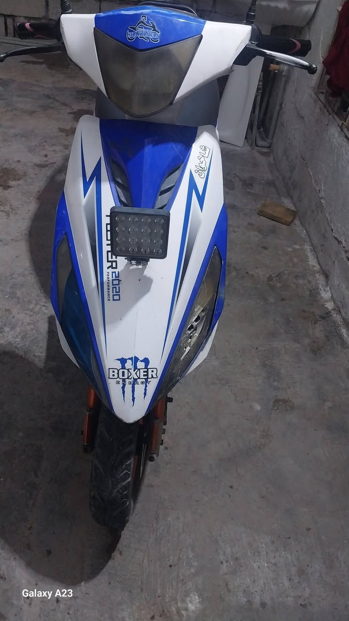 مطورمكس للبيع اي عيب ما بي كهربائي سلف كل شغلا  سعر 200 وبي مجال رقم ***********
