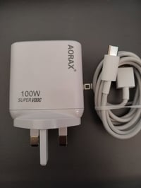 شاحن • أصلي وكالة • شحن سريع ١٠٠واط