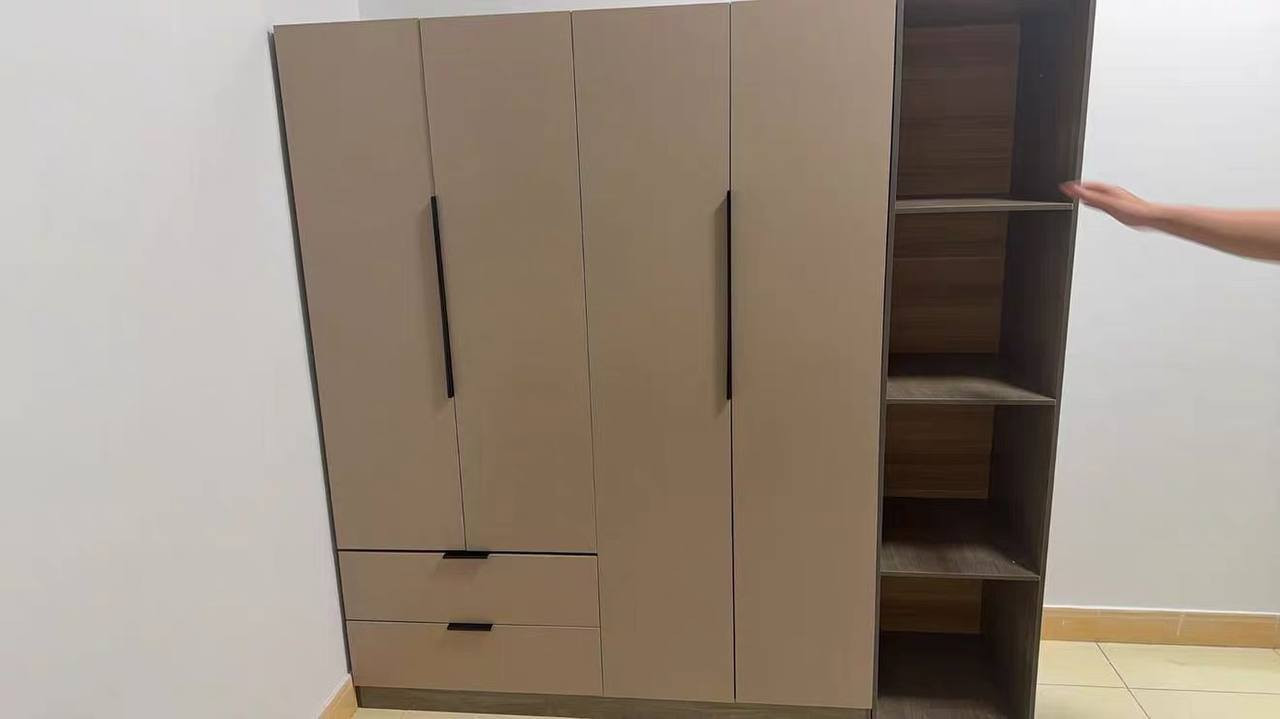 كنتور حجم كبير " 4 باب مع ملحق جانبي " خشب MDF مكبوس من كل الجوانب ✔️

 📐 القياسات :
العمق 50 سم * العرض 180 سم * الارتفاع 180 سم

🏷️ السعر 320 الف

توصيل في بغداد / 10
توصيل باقي المحافظات / 18


**إذا كنت صاحب هذا الإعلان وتريد حذفه لأي سبب، رجاءا أرسل رسالة إلى الدعم الفني**