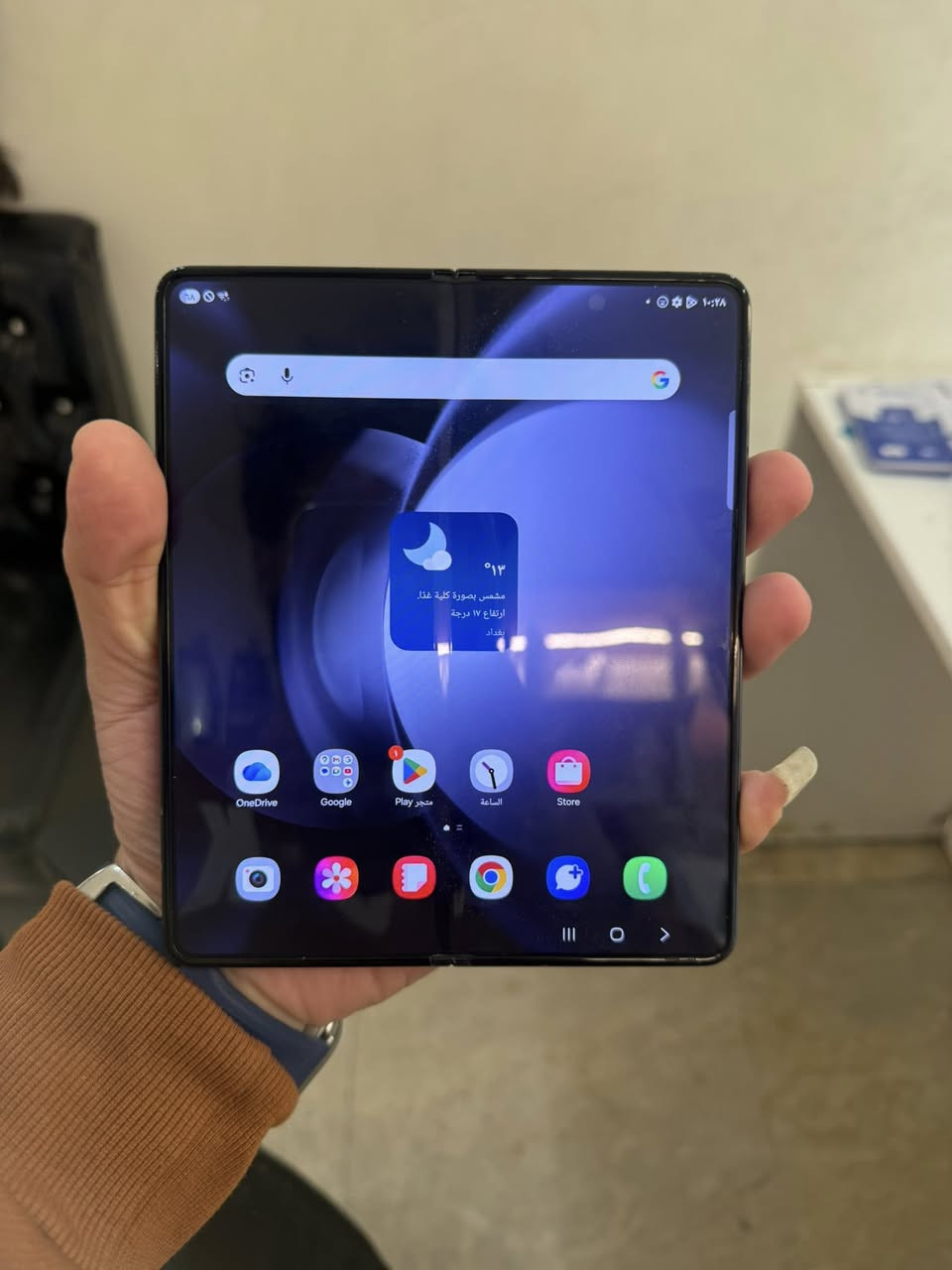 للبيع او مراوس كلكسي فولد 5 ذاكره 512 السعر 1200 نظافه فول اي خلل مابي مكان حريه ساحه عدن ***********

