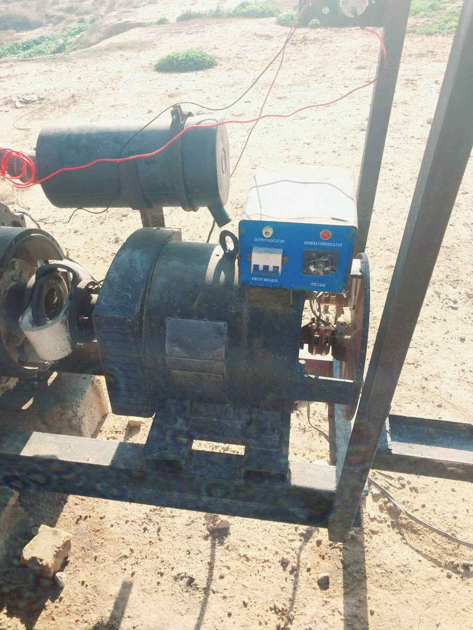 لبيع مولد عنتر 4بستم راس توليد 30 كيفي 120 نبير تاخذه عل فحص سعر مليونين وبي مجال ***********
