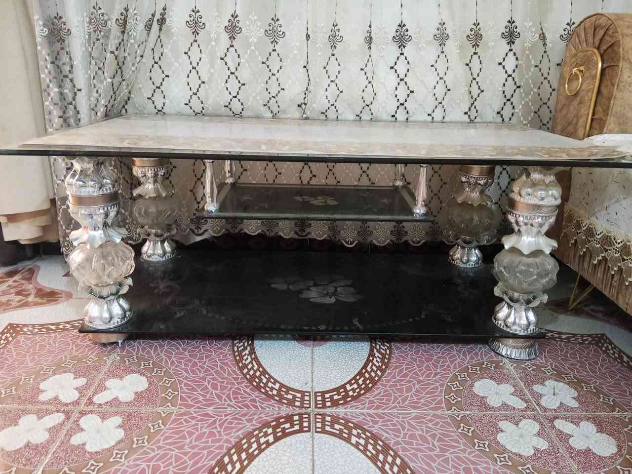 سلام عليكم عندي طبلات 3 اصغار وحده جبيرة سعر 35 بمجال عنوان ذي قار قضاء الشطره قرب  جسر الشوملي رقم ***********
