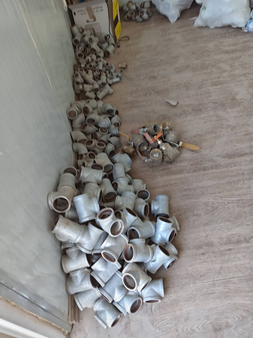 فتنكات ماي ومجاري مامستعملات للبيع


**إذا كنت صاحب هذا الإعلان وتريد حذفه لأي سبب، رجاءا أرسل رسالة إلى الدعم الفني**
