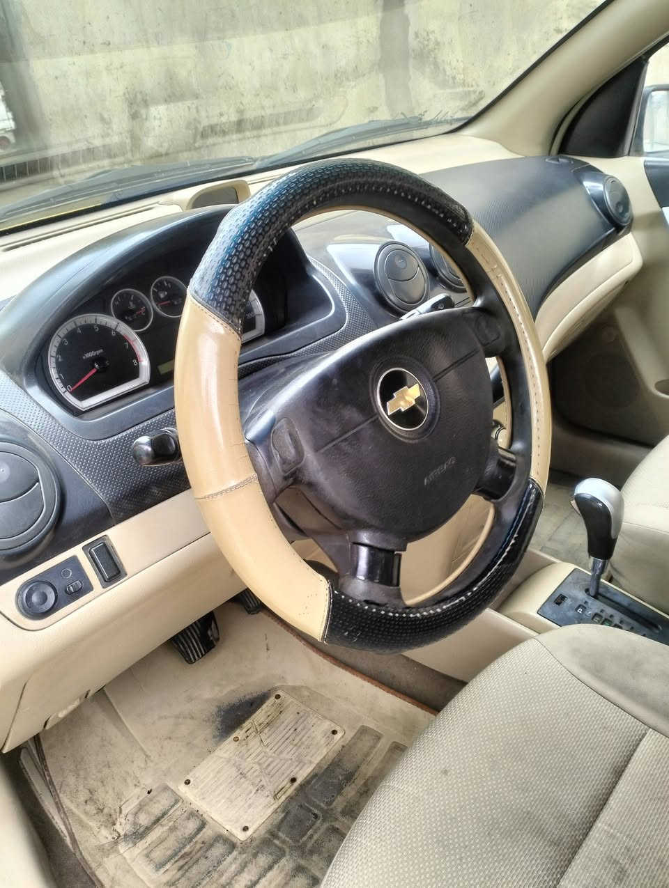 افيو كوري 2011 فول توماتيك محرك استره السعر 63 مكاني موصل هذا رقمي *********** الاسيا ***********
