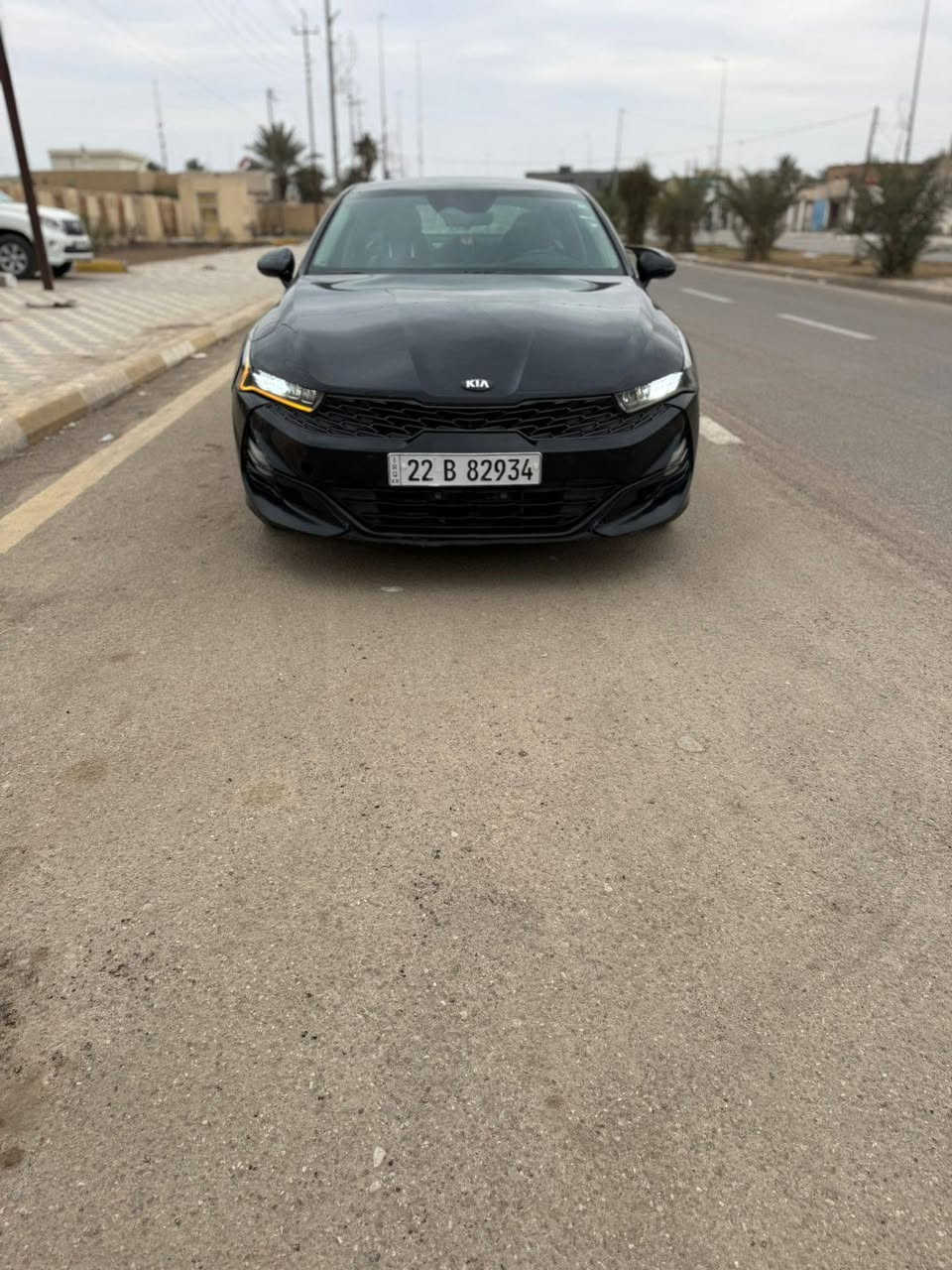 كيا فورتي K5 موديل 2021
ماشية 48. السياره جديده 
مواصفات/ هزة ورقام جدد تحويل مباشر 
شاشه متصله كامره دواره
حادثها بس البنيد وجاملغ امامي
مكانها واسط قضاء الصويرة 
***********/ السعر 137
