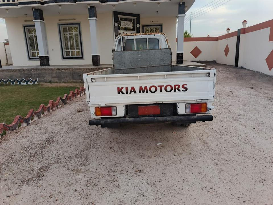 للبيع كيا بنكو موديل 1996
مصبوغه جماليه فقط محرك كير اكسل تخم تاير صدر جديد سياره جاهزه من كلشي تحويل رقم جديد رقم انبار 
العنوان الانبار عامريه الفلوجه 
السعر 30 وبيها مجال 
***********
