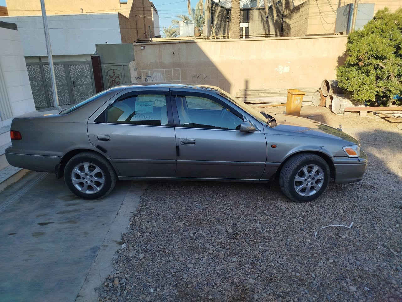 كامري 2000
وارد امريكي 
مصبوغة عام اثر جراد 
سيارة جاهزة ومتحتاج مصرف 
رقم جديد تحويل مباشر
السعر 77 وبيها مجال 
الانبار/هيت 
***********
