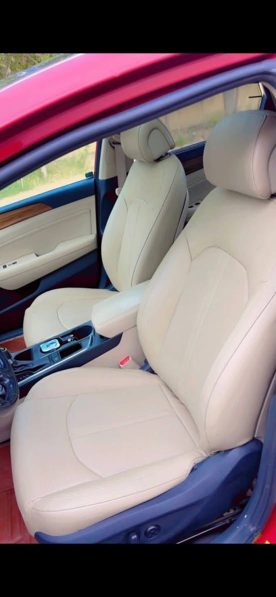 السلام عليكم 

سوناتا 2015فول لمتد اعلى فئة 

محرك2400  

بغداد مشروع وطني سنوية 2029

صدر جديد جديد  الضمان تخم تاير جديد منظومة تبريد ثلج 

بانوراما 

رادار امامي وجانبي وخلفي اوتو ستوب

كشنات جلد 

تدفئه+تبريد كشنات الامامي

تدفئه كشنات الخلفي

كشنات كهرباء كشن السايق ميموري 

شاشه جبيرة

هاند بريك رجل 

سستم صوت انفنتي  

ااوتو هولد 

3 انظمه قيادة

كروز سرعه

تحديد مسار

بانوراما

صندوق ذكي

ترحيب عند الاقتراب

حساسات خلفي

مري قلابه

دبل كزوز

السعر 132وبيها مجال

بغداد شارع فلسطين 

***********

حادثه امريكا تبديل بابتين ومصبوغات وجاملغ خلفي + امامي كلير من امريكا
