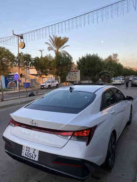 السلام عليكم 
دخول جديد النترا 2024  حادث خفيف قبغ جنطه مبدل نفس اللون بلادي بدون قطره صبغ
مرقم كامل 
بدووون ايرباك
فوول مواصفات 
ماشيه 38 ميل
شاشه كبيره متصله
عداد دجتال
كامره دواره
ابل كار بلاي
أندرويد اوتو
بصمه 
تشغيل عن بعد 
لد داخلي بالدشبول 64 لون متغير
رادار امامي 
رادار خلفي
رادار جانبي
ويل كب كروم كبير
تبريد منفصل 
تدفئه كشنات
تدفئه ستيرن
تحكمات ستيرن جهتين
مود درايف 3 وضعيات قياده
منافذ شحن خلفيه
مكينه 2000 دوش المرغوب
وباقي مواصفااات الفول
العنوان بغداد الدوره 
***********
