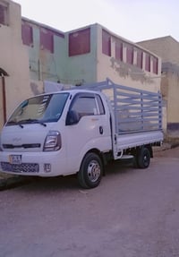 ورحمة الله وبركاتة عندي سيارة كيه حمل فحل الايجار اي واحد يحتاج كيه حم...
