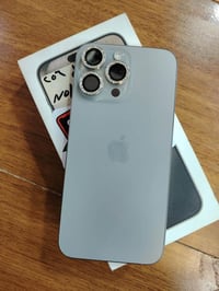 ايفون 15 برو ماكس دبل سيم   ذاكره 256   بطارية 🔋 94 نضافه 100/100  جها...