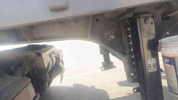 عربانه شمتز گمبلايز للبيع مكفوله شاصي كهربائيات بريك تخم تاير بدون منفيس موديل ٢٠١٤السعر ٥٥قفل ***********العنوان البصره القرنه
