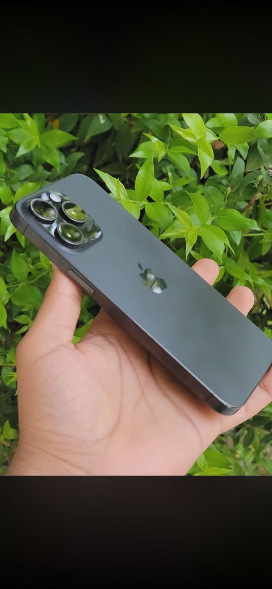 للبيع ايفون 15برو ماكس دبل شريحه (256)ipone15pro Max
 ذاكره ٢٥٦
بطاريه 85
اللون اسود طافي 
 شرق اوسط 
نموذج M 
جهاز مبدل شاشه اصليه مال تفصيخ 3 خيارات 
نظافة 100‎%‎
 السعر 950 وبي مجال بسيط 
***********
***********
ملاحضه الجهاز للبيع او مراوس ايفون 16 برو ماكس فقط
