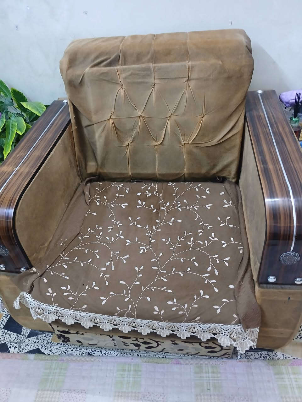 السلام عليكم ....نص تخم + ميز ابو سماعات بلوتوث مضخم صوت ونشرة ضوئية متحركة....كل هذا بس ٢٠٠ واني خادم ..
مكاني أعظمية ...   *********** متوفر واتساب.
السلام عليكم ....نص تخم + ميز ابو سماعات بلوتوث مضخم صوت ونشرة ضوئية متحركة....كل هذا بس ٢٠٠ واني خادم ..
