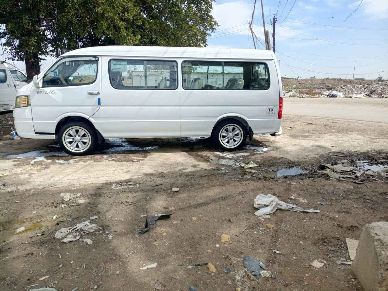 سلام عليكم أجوان مديل 2015 ستلام 2019 بسمي تحويل ثاني يوم مصفره هيئه وغرامات بيه صبغ جوه قبق تانكي  مكينه كير اكسل  خير من الله تخم تاير سياره جاهزه من كلشي مكان بغداد 
رقم الهاتف (***********)
