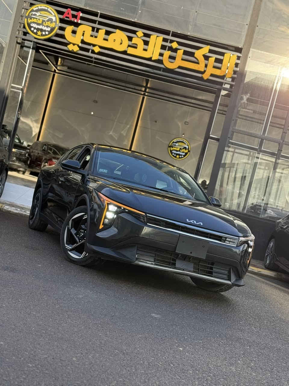 تــــحـــيــة  ____ طـــيـــبـــة
للبيع كيا  k4 
الـــسـعــر: 165 🔥وبيها مجال 
المــوديــل: 2025
الـــعــداد : 2000 mil 
بدون رقم كاتي 
يترقم محافظات شماليه
الــضــرر :بدون صبغ 
فقط دعاميه اماميه 
‼️ايربك ستيرن سستم شركه ‼️

المواصفات EX 
———————————
-بصمه ابواب
-تشغيل عن بعد 
شاشه دجتال متصل 
- شاشة  تدعم نطام كار بلي واندرويد اوتو 
- عينه ليزريه 
- كامرة خلفية 
- تحكم ستيرن
- رادار أمامي للتوقف الذاتي 
- تحديد المسار للقيادة الذاتية 
- رادار جانبي
- رادار خلفي للتوقف الذاتي
- ويل كب 
- لايت ليد بلادي 
- بك لايت ليد 
-اوتو هولد 
-سايد بريك كهربائي 
-صندوق ذكي 
باقي المواصفات الغنية عن التعريف 
_______________________
📩للاستفسار مراسلة الصفحة💌
او زياره
( معرض الركن الذهبي )
الموصل :مدينه المعارض الجديده
للتواصل ::
***********📱
***********📱

موقع المعرض ⬇️

https://maps.google.com/?q=36.342819,43.198521
