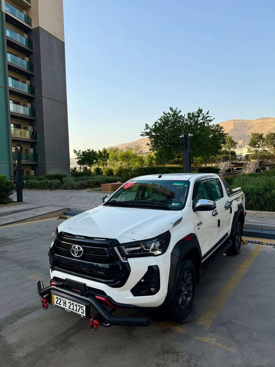 Toyota hilux 2024 v6 TRD
تويتا هايلوكس ٢٠٢٤   V6 TRD
سياره وكاله تويتا عيراق🇮🇶
ارخص سعر بل سوك.  368$💵💵
مواصفات. TRD
شاشه كبيره
شحن موبايل وايرلس
كشنات تبريد
مريات كهرباء و شفت
لايتات زينون عده سه
كاميره
بصمه
سياره ماشيه 26كم
سياره مكفوله كفاله عام بدون بارد بدون صبوغ بدون رسعه
سياره نفس زيرو 
سنويه بأسمي. سنويه جديد
مكان سليمانيه
سعر.   368💵
رقم.  *********** السليمانية, العراق
