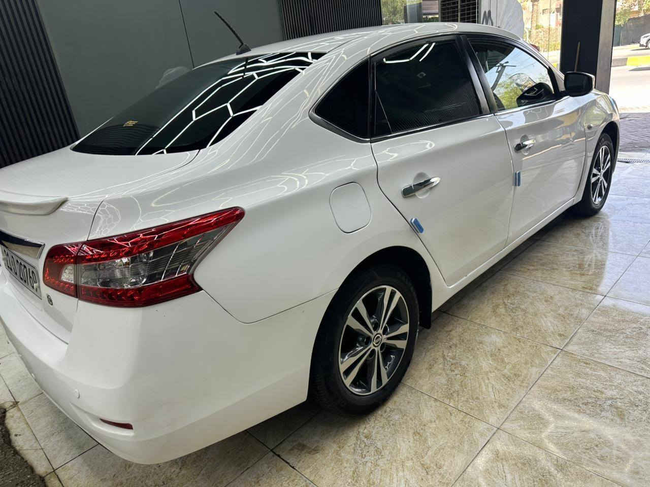 سلام عليكم نيسان سنترا 2019 خليجي بيها صفحه صبغ السياره جديده جاهزه للخير رقم سليمانيه الجديد تحويل بسمك تخم تاير جديده صدر امامي خلفي جديد مدوشمه بالكامل السعر 110 وبيها مجال قليل مكان السياره بغداد بغداد الجديده او الزعفرانيه رقم الهاتف ***********
