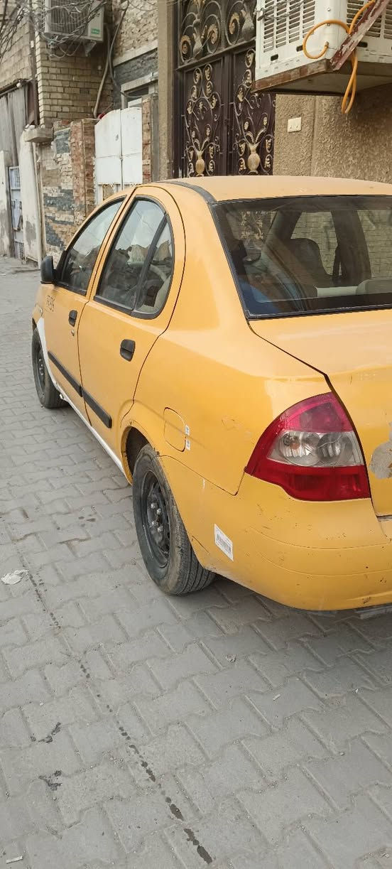 طيبه 15
رقم انكليزي باسمي
بيها ضربه بالجاملغ الامامي صفحه السايق
بيها نواقص بسيطه تجي تشوف بعينك
تبريد نقص كمبريسر
السياره مااشتغل بيها تكسي اروح وارجع بيها للدوام 
السعر 35 وبيها مجال حك الجيه
مكاني بغداد الشعله ***********
