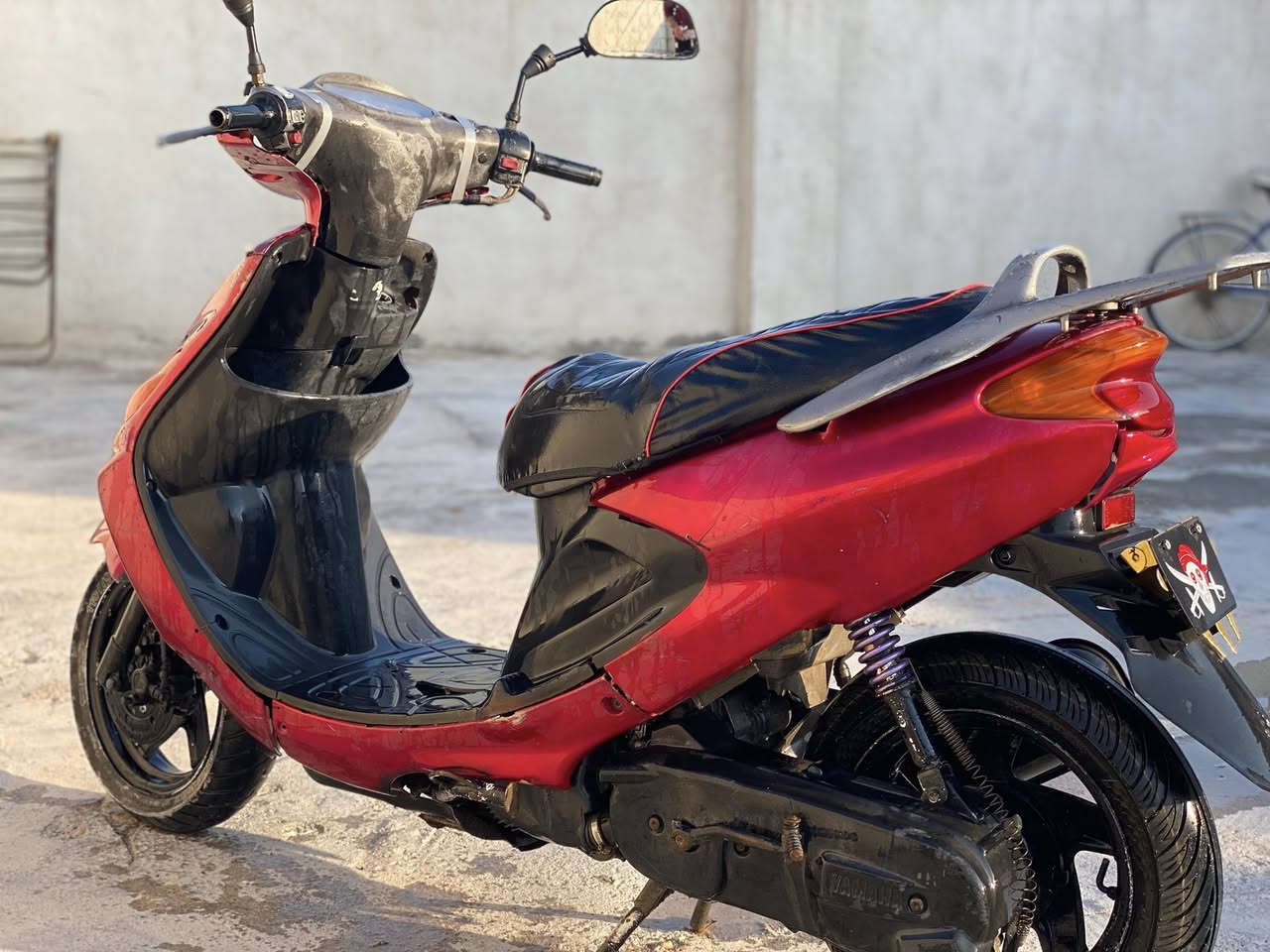 السلام عليكم دراجه اكزز ياماها ياباني مكينه شلعه ومعدل فول نكره سلف تشتغل هندر اشاير لايت امامي خلفي اشاير شغالات هورن شغال كلشي شغال بيها دراجه كامله سعر 375 وبيه مجال
 (مكاني البصره الزبير)
رقمي ***********
