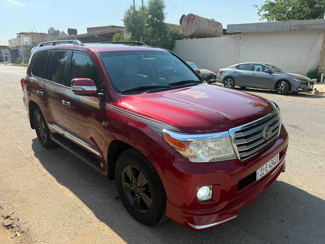 سعر بلاششش
تويوتا لاندكروزر 
موديل ٢٠١٣ 
مواصفات VXR محرك لكزز فول رادار 
سيارة مكفول كفاله عامه لا صبغ لا تعديل 
ماشي ١٩٠ حقيقي شرط 
سيارة بسمي تريد تحويل او وكالة شرط 
مكان سيارة اربيل 
*********** كورك / واتساب
