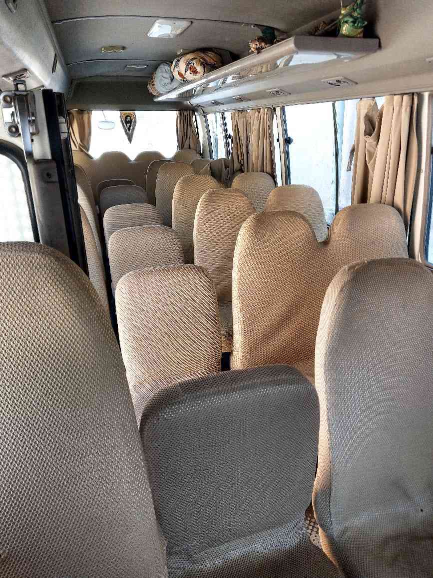 سلام عليكم..
كوستر للبيع رقم بغداد انكليزي بسمي مداور ثاني يوم .. مواصفات سيارة 
سلة داخلية تدفئه حاكية أي بي اس 
درج درع منظومة غاز سوباية تبريد محور كشنات قلاب ستاركس تخم تاير جاهزة على آخر.. أخوان مكلف بل نشر عنوان نجف الاشرف.. ‏‪***********‬‏ رقم راعيها سيارة..
