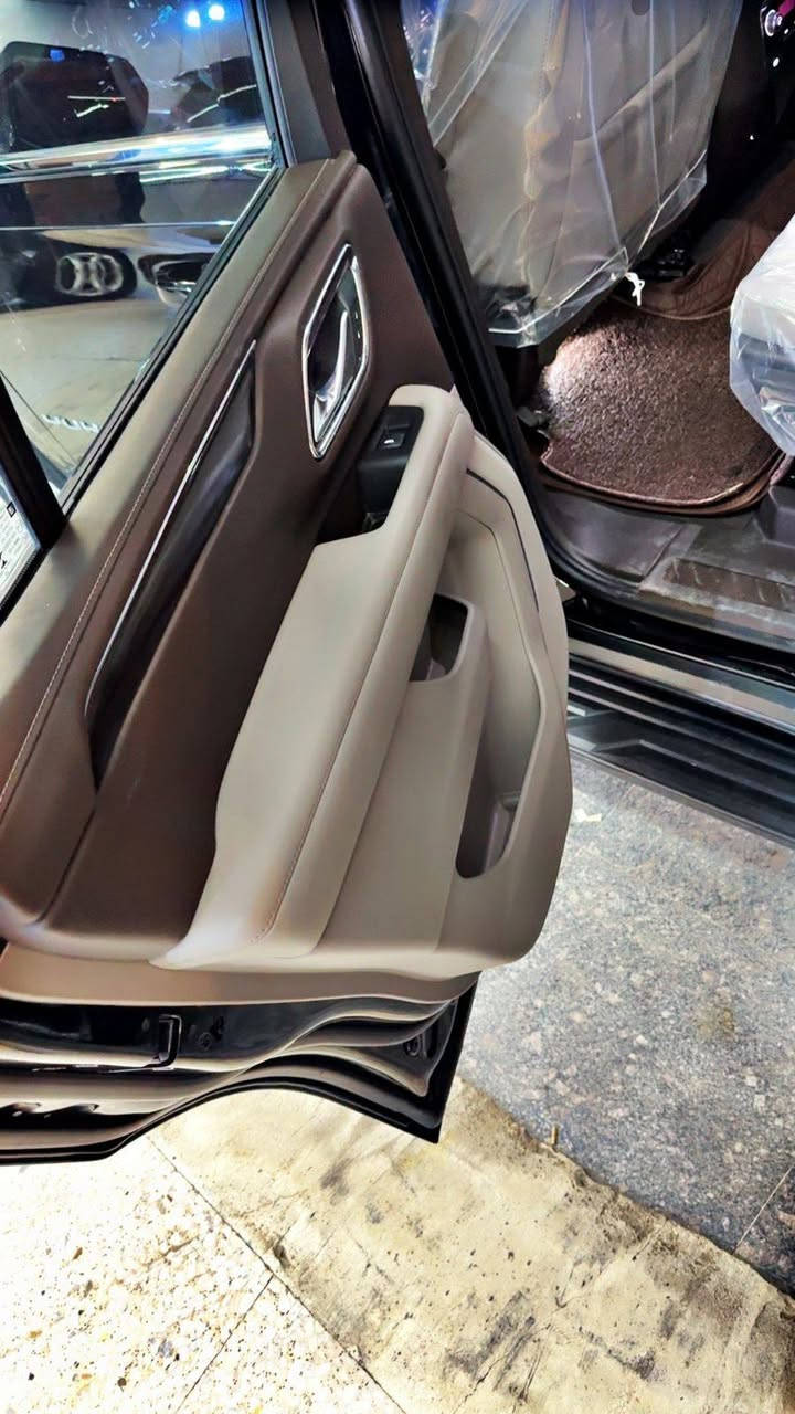 سلام عليكم جمسي يوكنSLE المديل ٢٠٢٣ كفاله مغلف نانو  بيه مكانين بارد بسيط ماشيه ٩٥ الف السياره خليجيه مكانه بالبصره رقم بغداد بسمي تحويل مباشر السعر ٤٧٠ بيع او مراوس ***********
