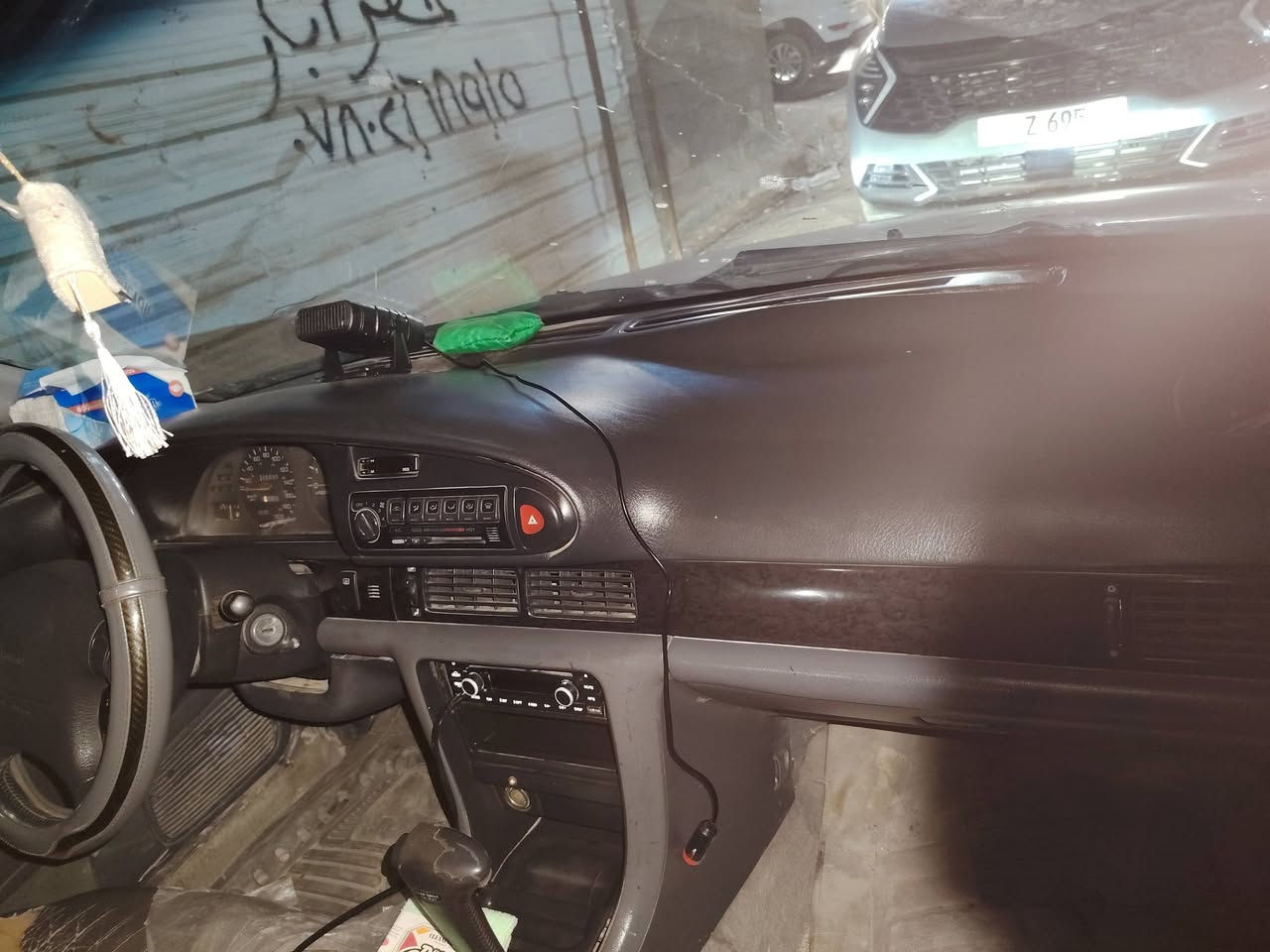 سلام عليكم نيسان التيما موديل ٩٣ محرك ٢٤٠٠ سياره جاهزه صدر كير محرك تبريد جاهز جيب وياك فيتر خبير وفحص سعر ٣٦ مكان بغداد ***********
